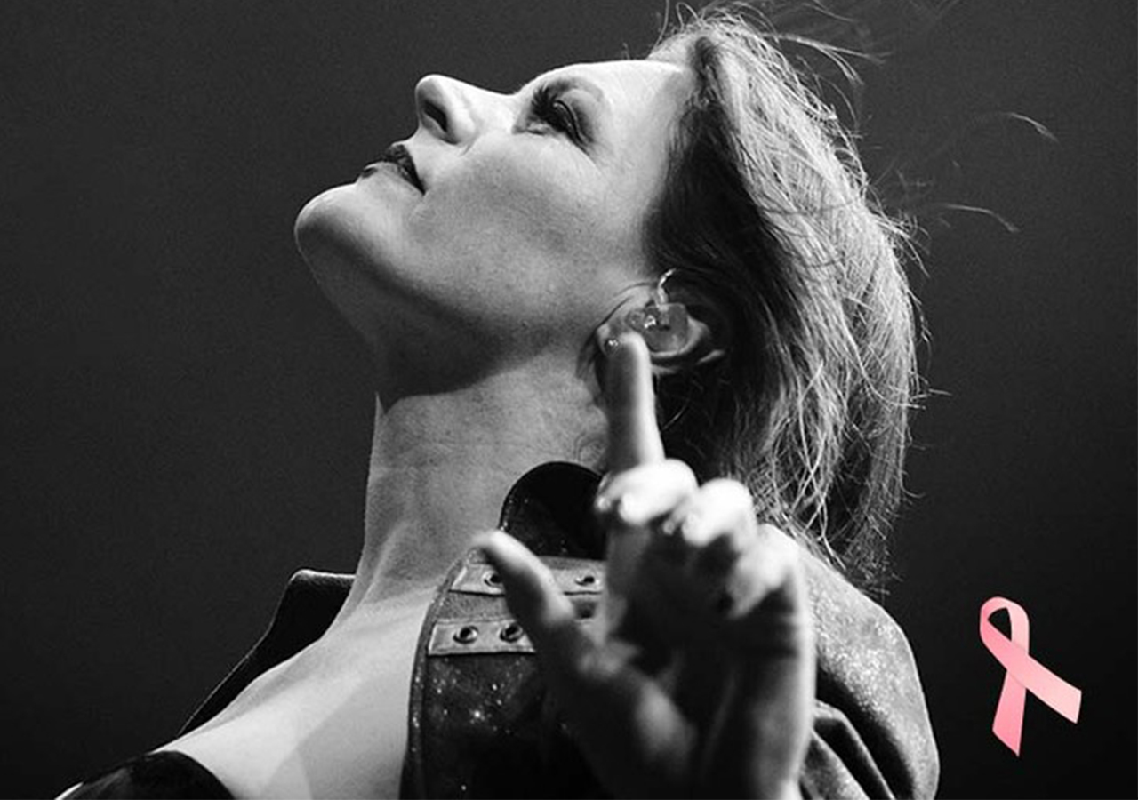 Floor Jansen, de la banda Nightwish, reveló que padece cáncer de mama