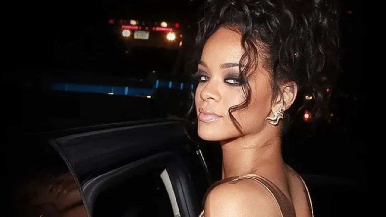 Rihanna rinde tributo a Chadwik Boseman con <em>Lift me up</em>