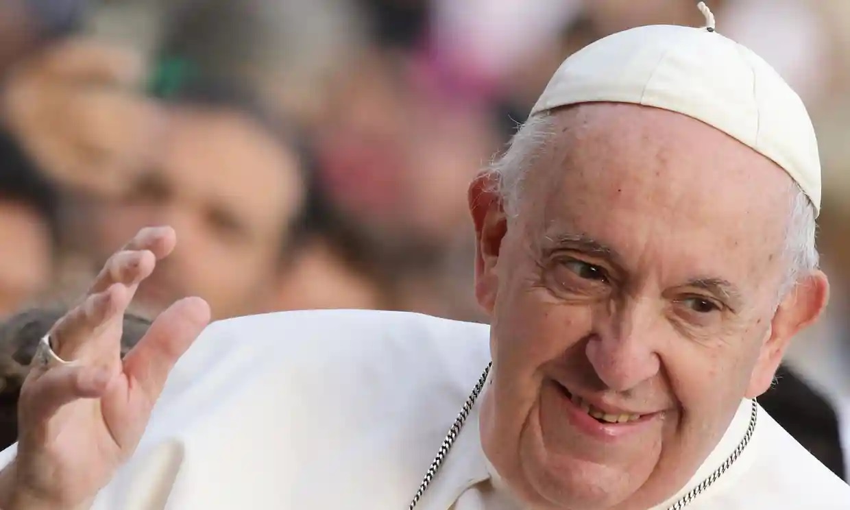 ‘Un vicio que muchos tienen’: El papa Francisco admite que las monjas y los sacerdotes no son inmunes a la pornografía