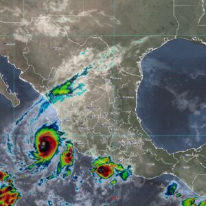 El huracán ‘Orlene’ ya es categoría 4 y pone en alerta a Jalisco, Nayarit y Sinaloa