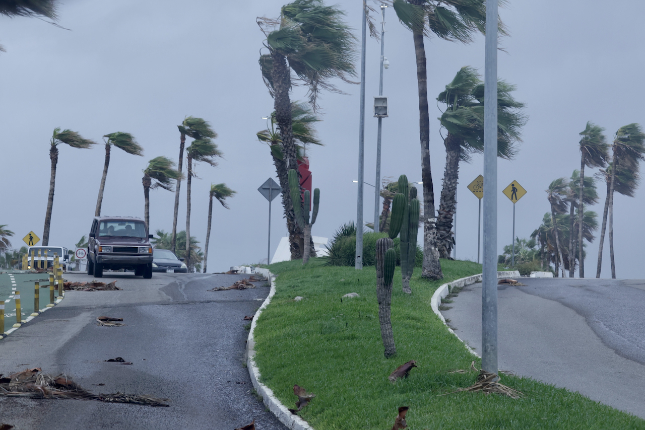 Orlene se convierte en huracán categoría 1 y activan alerta para Jalisco, Colima y Sinaloa