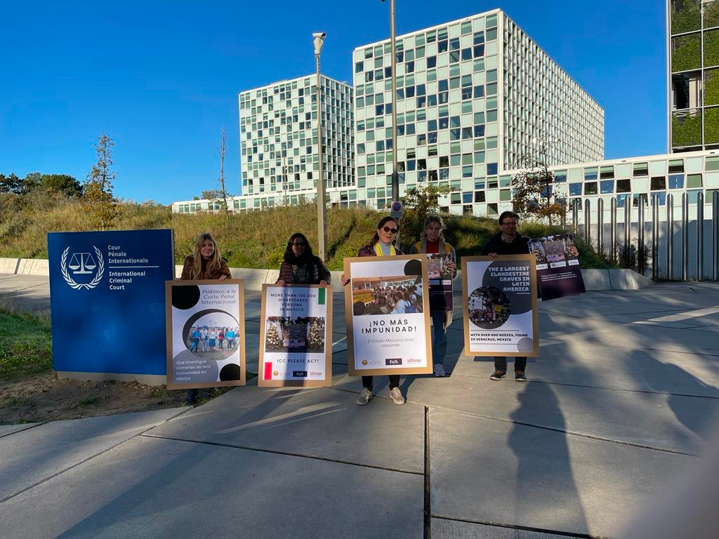 Presentan ante la Corte Penal en La Haya, informe de desapariciones en el gobierno de Javier Duarte