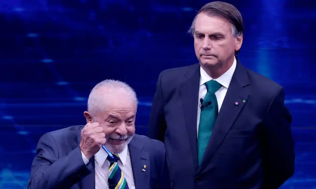 Lula tacha a Bolsonaro de ‘pequeño dictador’ en un debate televisivo en Brasil