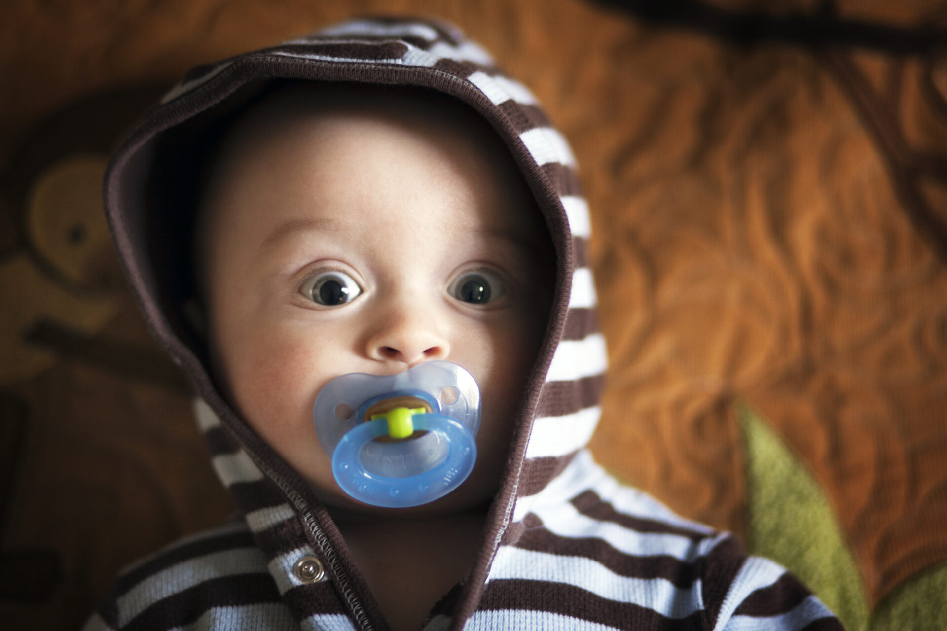 ¿Los chupones son buenos o malos para los bebés?