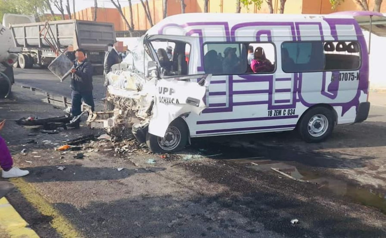 Un choque en la carretera Pachuca-Ciudad Sahagún deja al menos 13 heridos