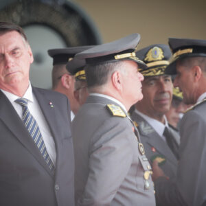 Bolsonaro reaparece en un acto público militar tras perder las elecciones en Brasil