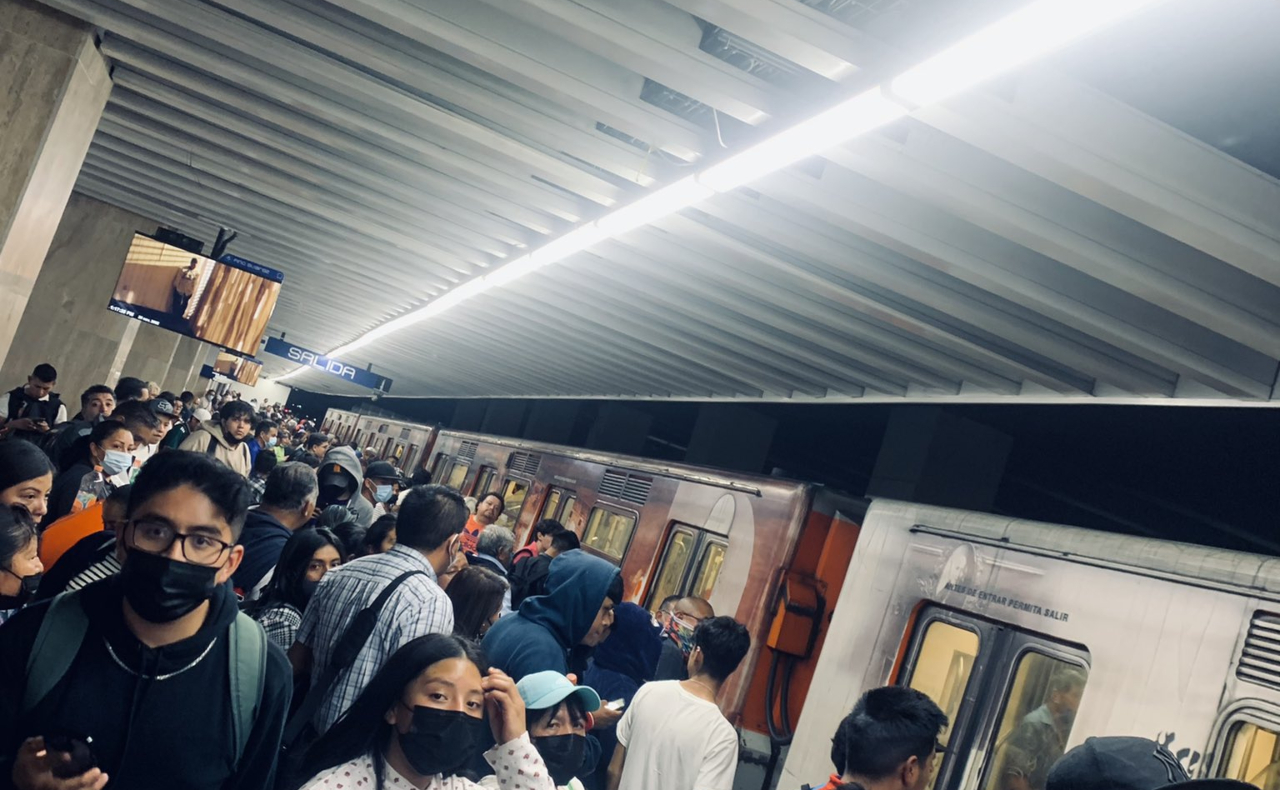 Metro CDMX: Reportan desalojo en metro Pino Suárez