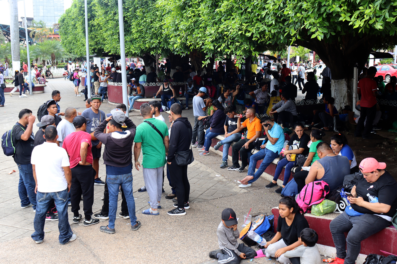 Autoridades rescatan a 368 migrantes de un campamento clandestino en Chiapas