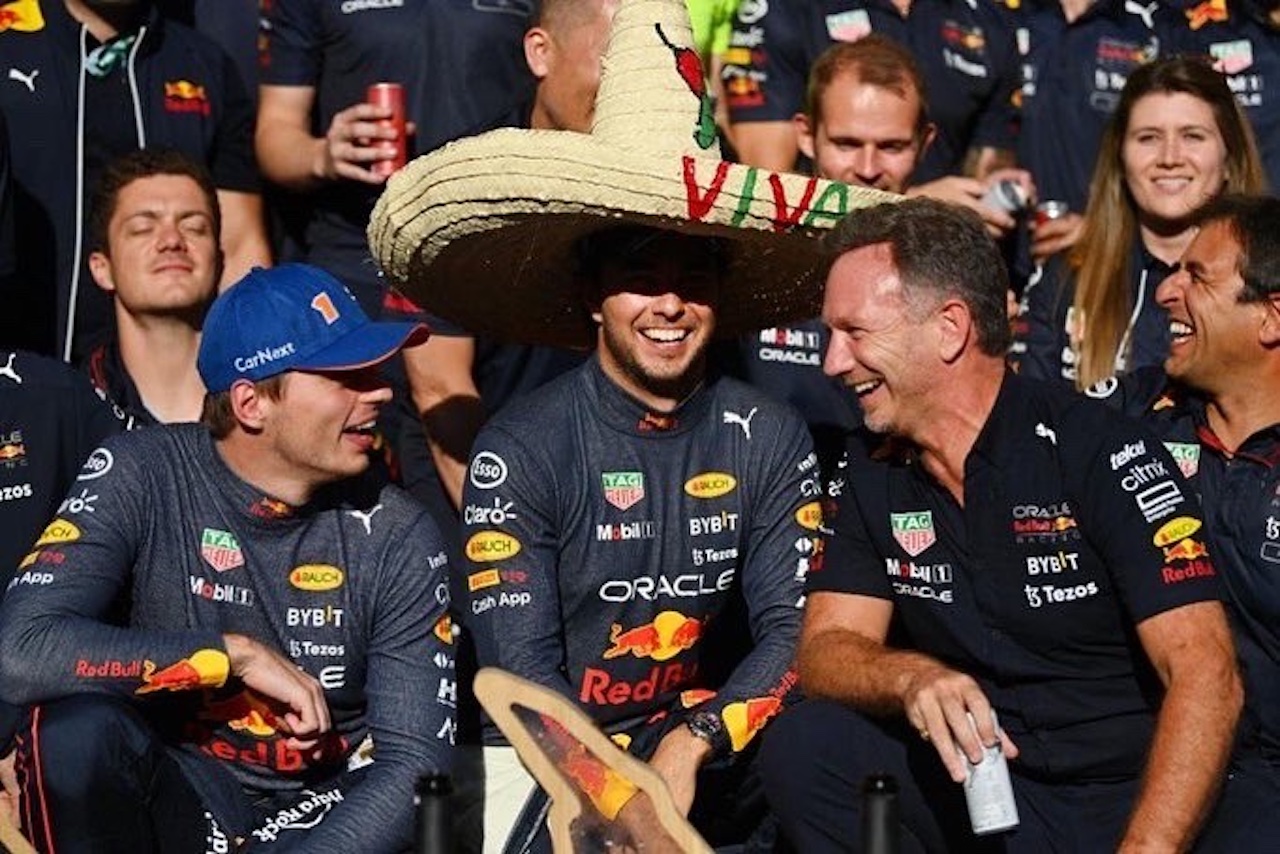 Polémica ‘Checo’ Pérez y Verstappen: Red Bull admite su error en las órdenes de equipo