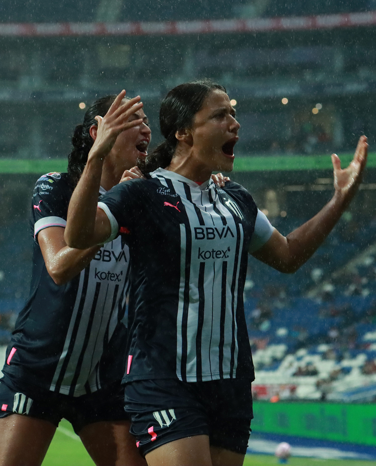Las Rayadas remontan a Pachuca y van a las semifinales de la Liga MX Femenil