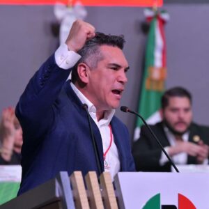  ‘Me pueden presionar y perseguir, pero el PRI votará contra reforma electoral’: ‘Alito’ Moreno