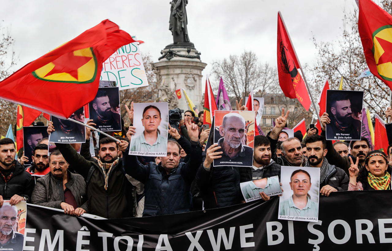 Protestas por el tiroteo contra kurdos en París termina en disturbios y enfrentamientos