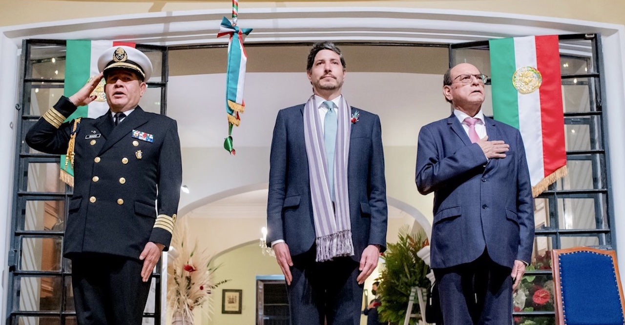 Perú declara persona <i>non grata</i> al embajador mexicano y lo expulsa