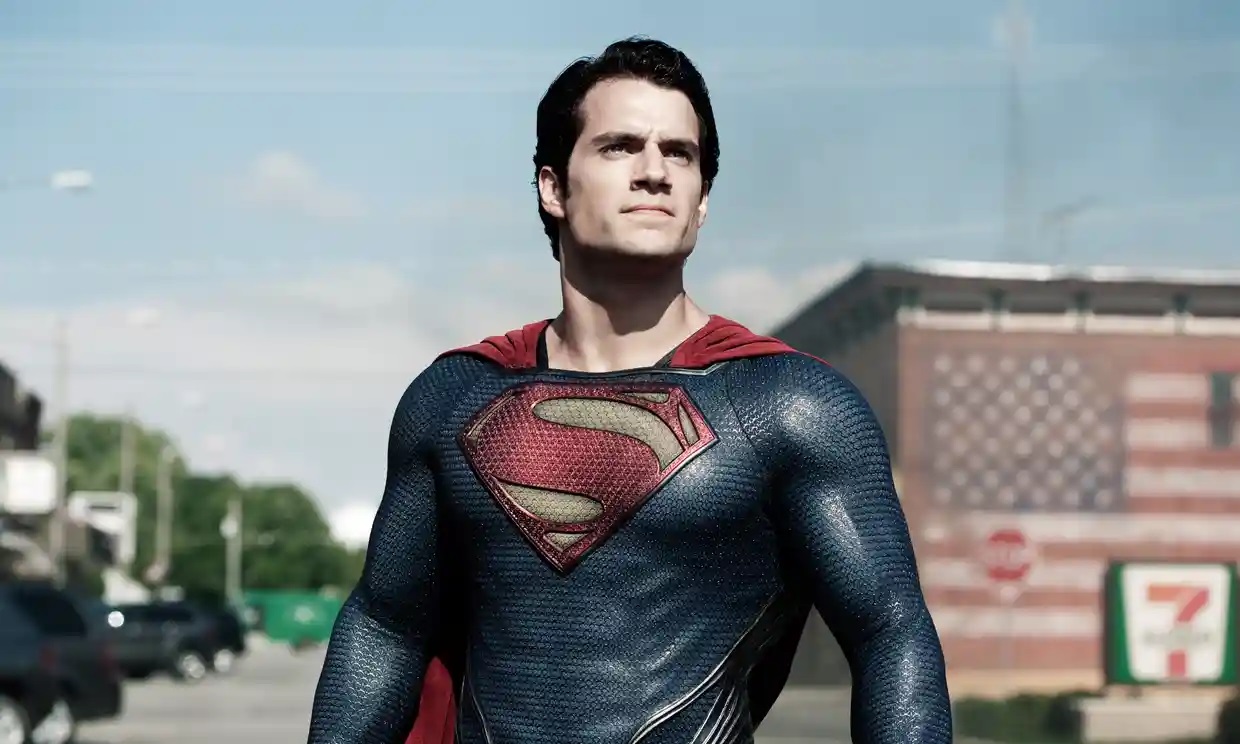 Sin Henry Cavill, James Gunn dirigirá <em>Superman: Legacy</em>