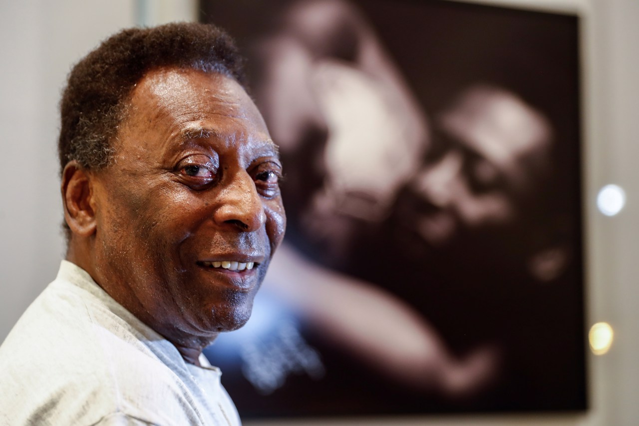 ‘Estoy fuerte y con mucha esperanza’, dice Pelé en mensaje desde el hospital