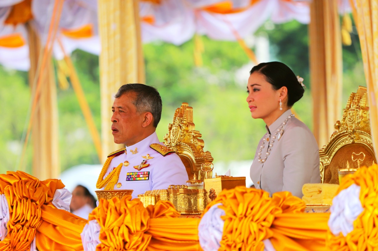 Los reyes de Tailandia dan positivo a Covid-19
