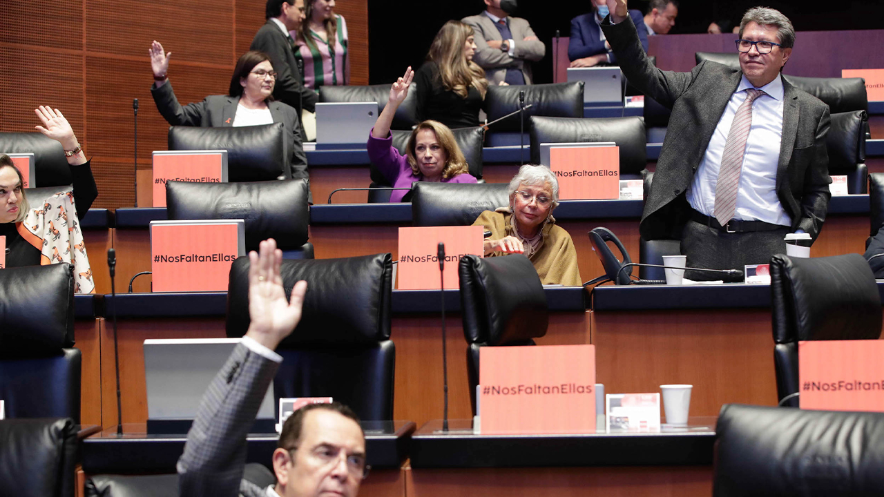 Morena vs. Morena: Senadores exigen a Mier descongelar la reforma de vacaciones dignas