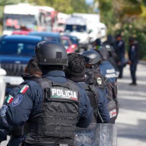 Ayuntamiento de Benito Juárez solicitará retirar concesiones a taxistas de Cancún