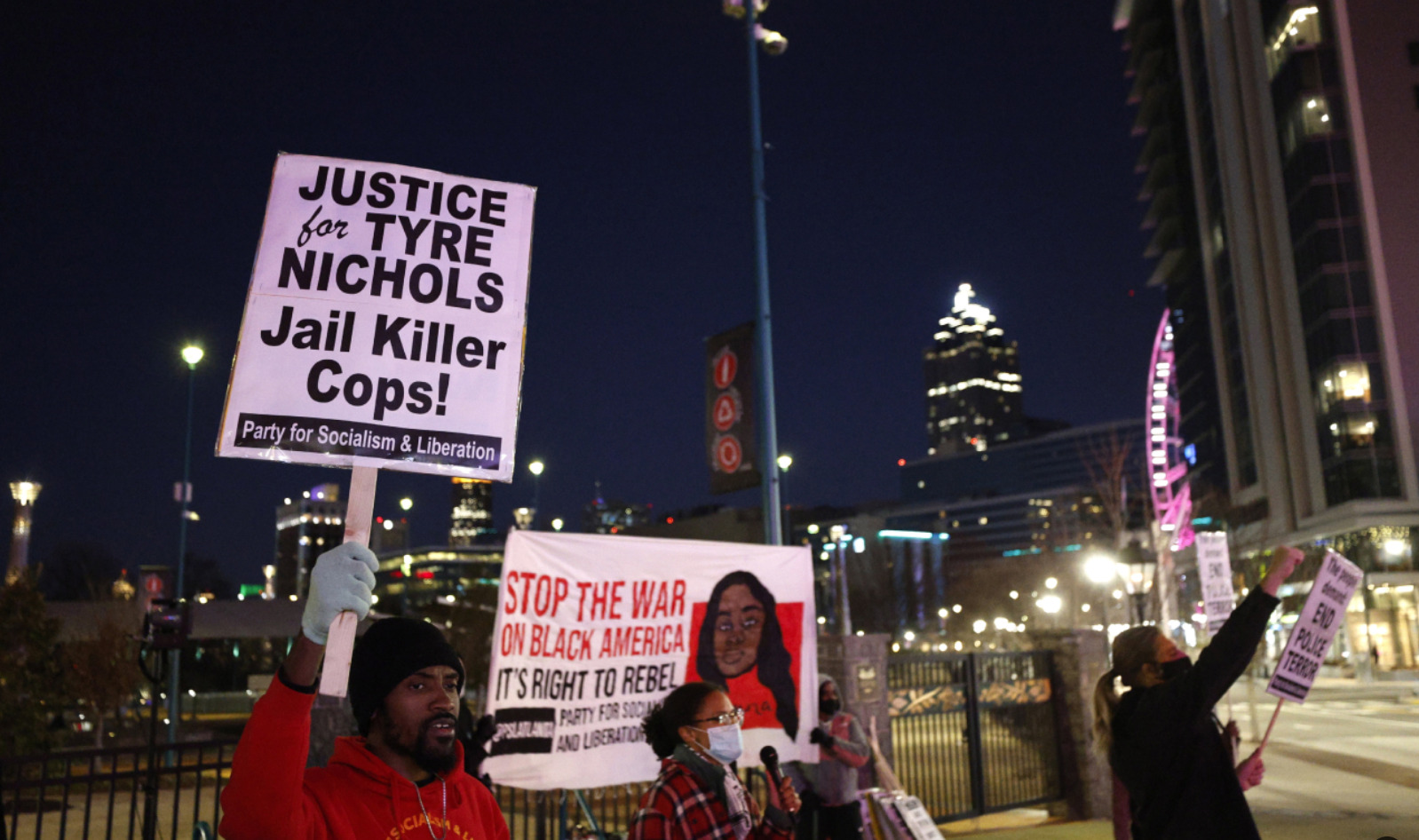 Los policías acusados de matar a un joven afroamericano comparecerán ante un juez