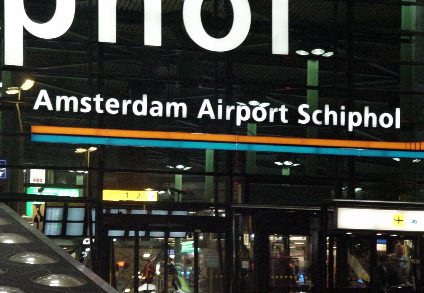 El aeropuerto Ámsterdam-Schiphol se posiciona como punto de llegada de drogas mexicanas
