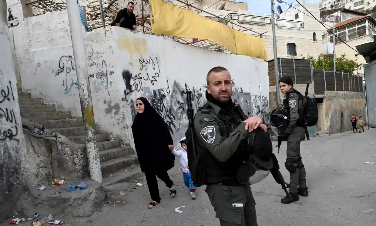 Israel tomará medidas punitivas contra los palestinos tras los mortíferos atentados