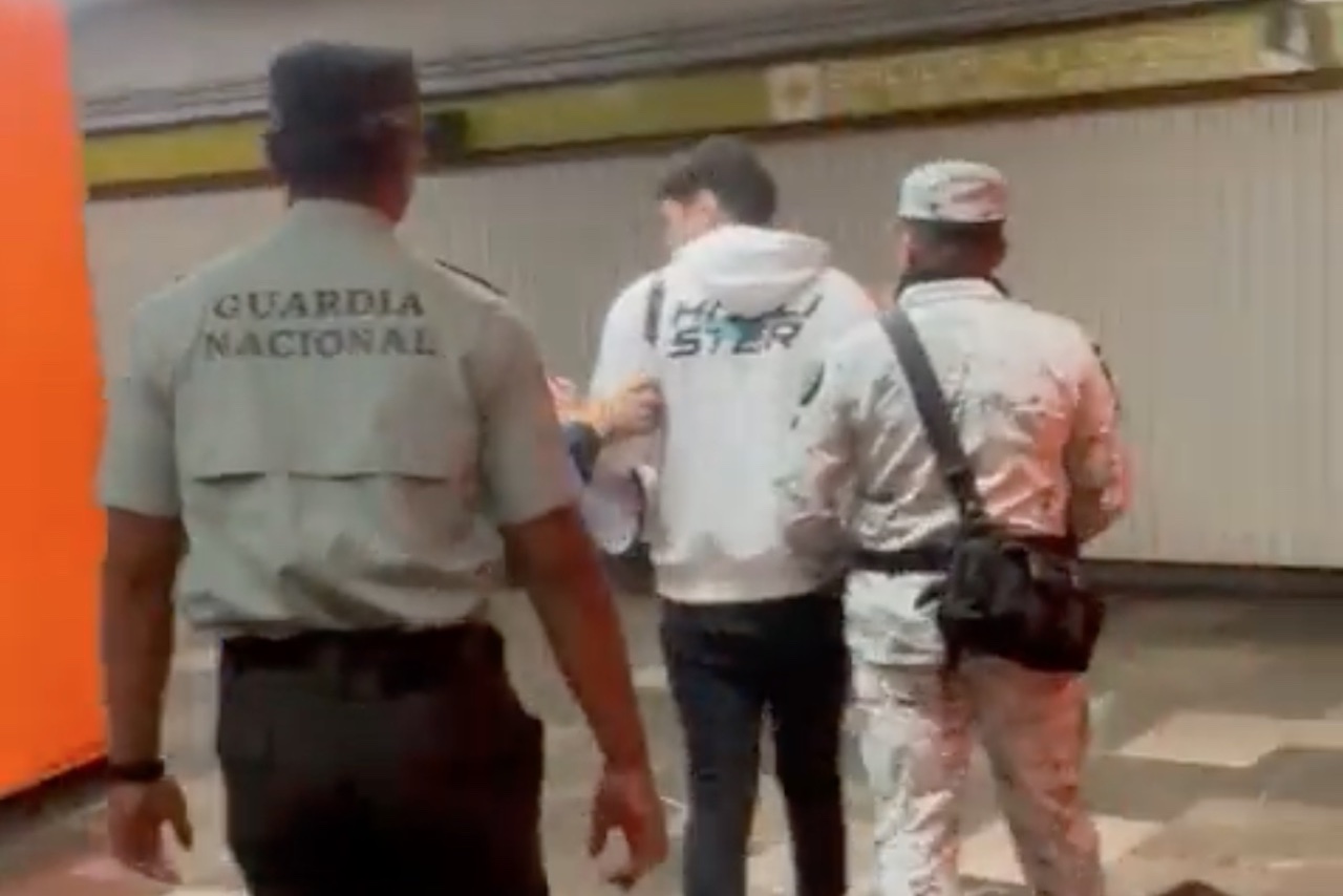 Elementos de la GN y la Policía Bancaria son suspendidos tras detener a joven en el Metro