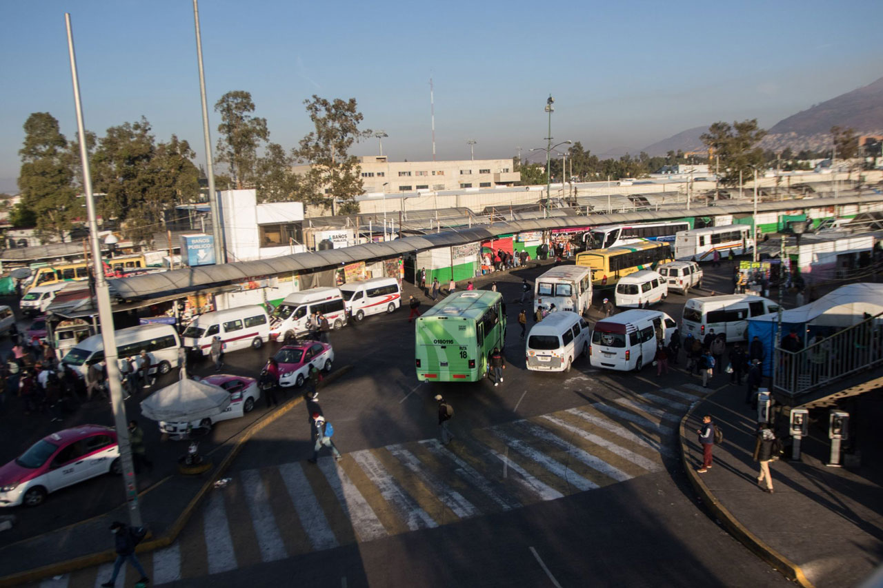 ¿<i>Muerte anunciada</i>? Iniciativa busca prohibir narcocorridos en camiones de CDMX