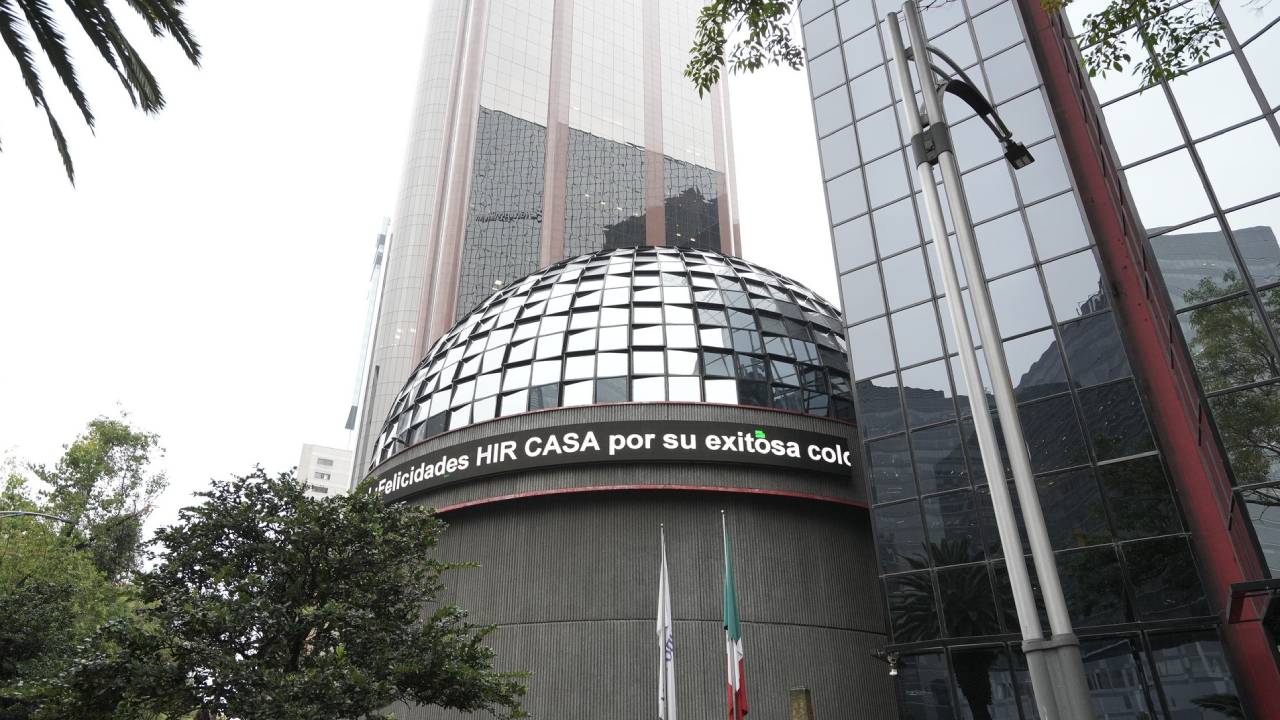 Bolsa Mexicana de Valores registra una pérdida semanal de 2.05%