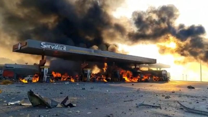 Gasolinera explota en carretera de Tula; hay 2 muertos y 4 heridos