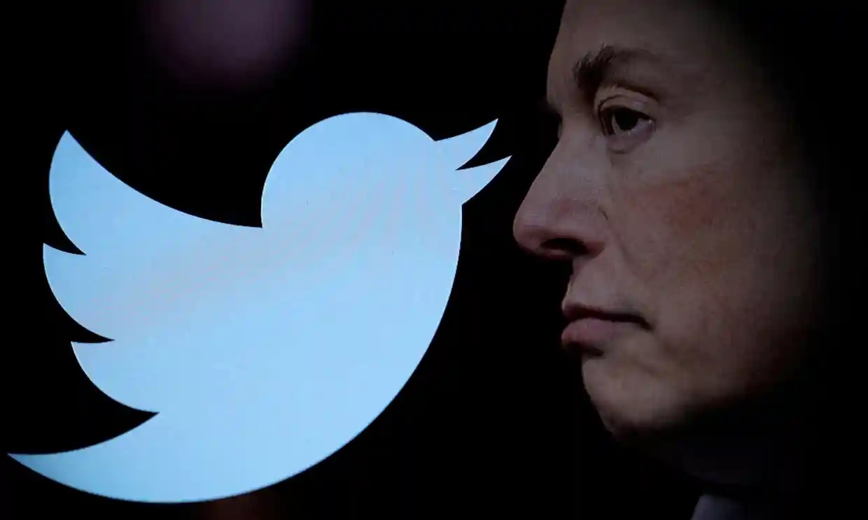 Elon Musk presuntamente obligó al algoritmo de Twitter a amplificar sus tuits tras su fracaso durante el Super Bowl