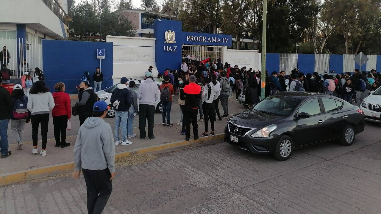Alumnas de la Universidad Autónoma de Zacatecas denuncian acoso