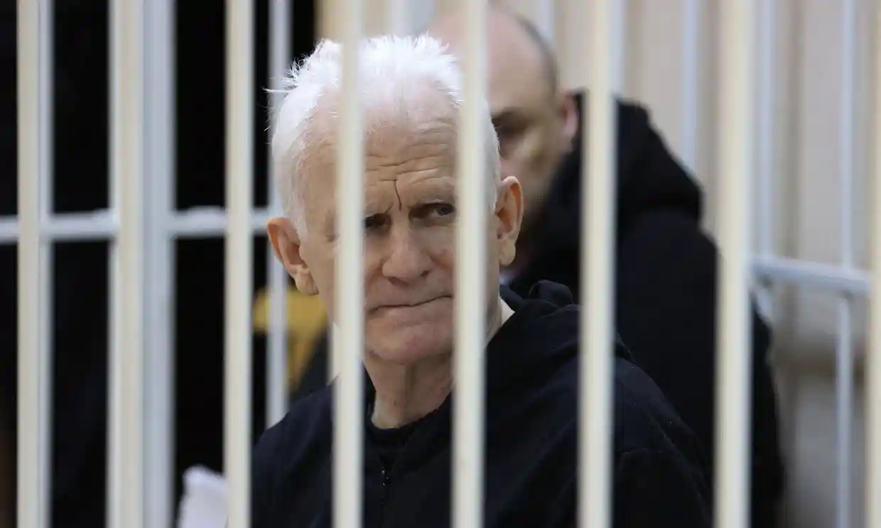 Bielorrusia encarcela a Nobel de la Paz, Ales Bialiatski