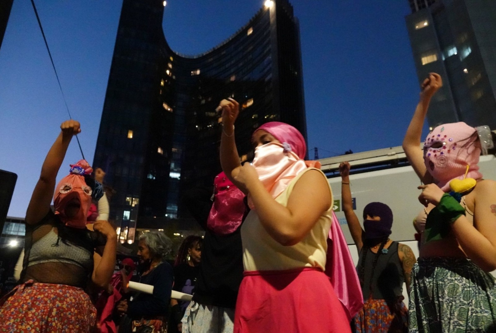 ‘Ahora que estamos Juntas’: Colectivas y madres de víctimas bloquean Paseo Reforma