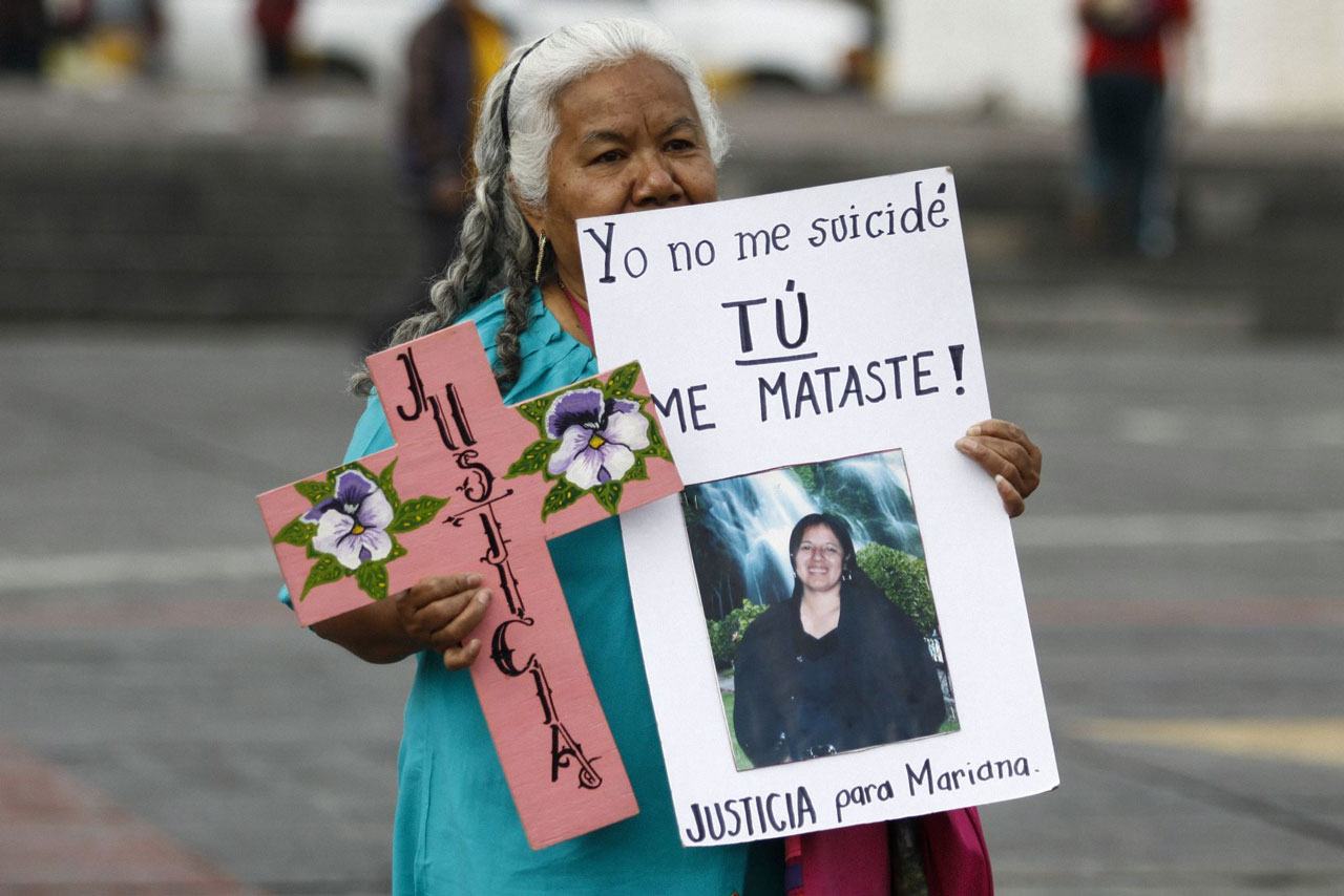 Fotos: La lucha de Irinea Buendía para obtener justicia por el feminicidio de su hija