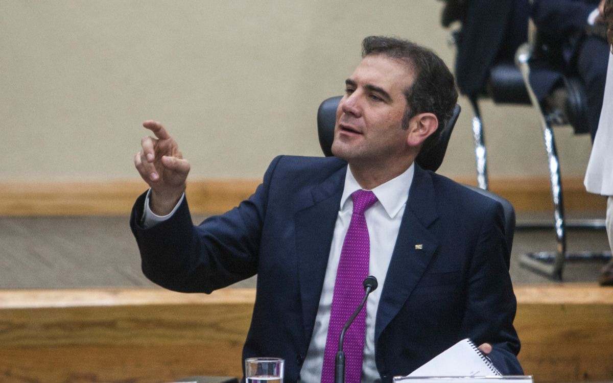 Lorenzo Córdova se despide de la Junta Ejecutiva del INE