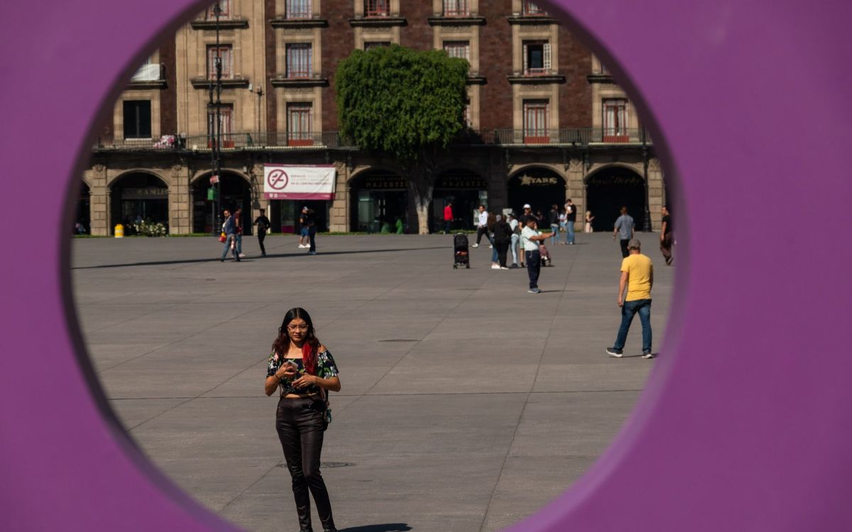 Dos de cada tres mujeres se sienten inseguras en México: encuesta