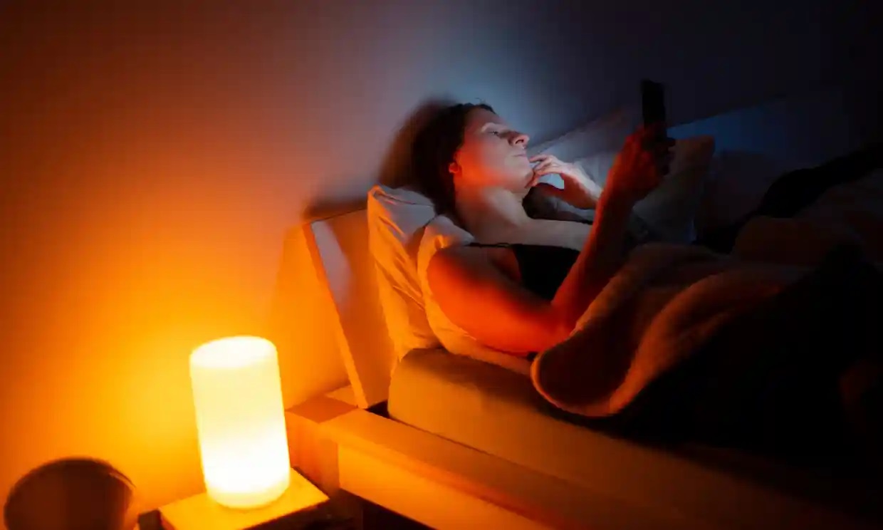 Recomiendan a embarazadas atenuar luz de noche para reducir riesgo de diabetes