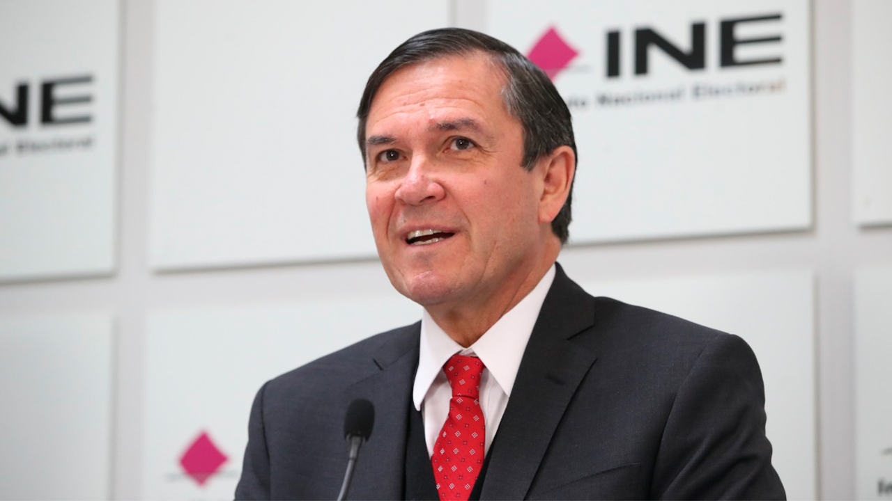 TEPJF declara inaplicable destitución de Edmundo Jacobo como secretario ejecutivo del INE
