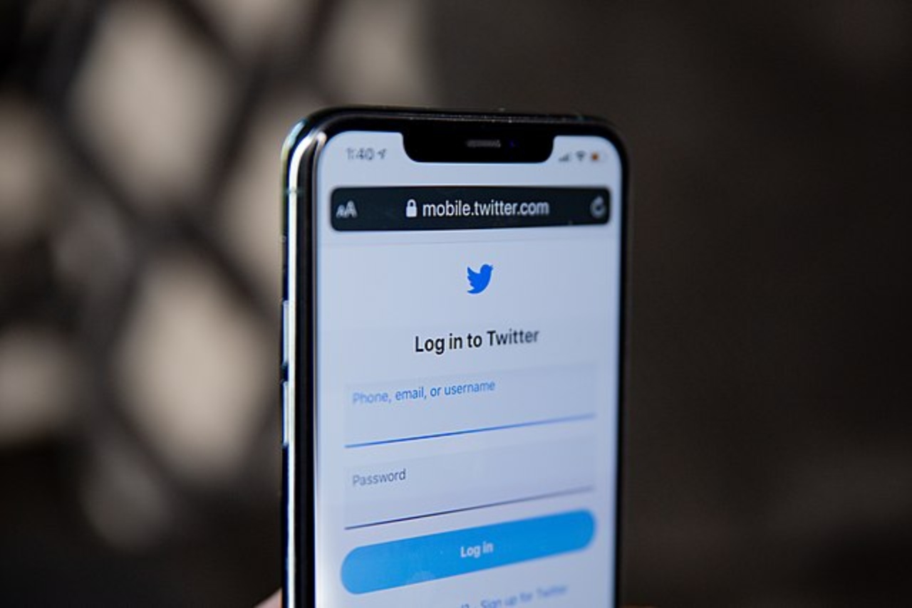 Twitter anuncia que solo recomendará a usuarios con cuentas verificadas