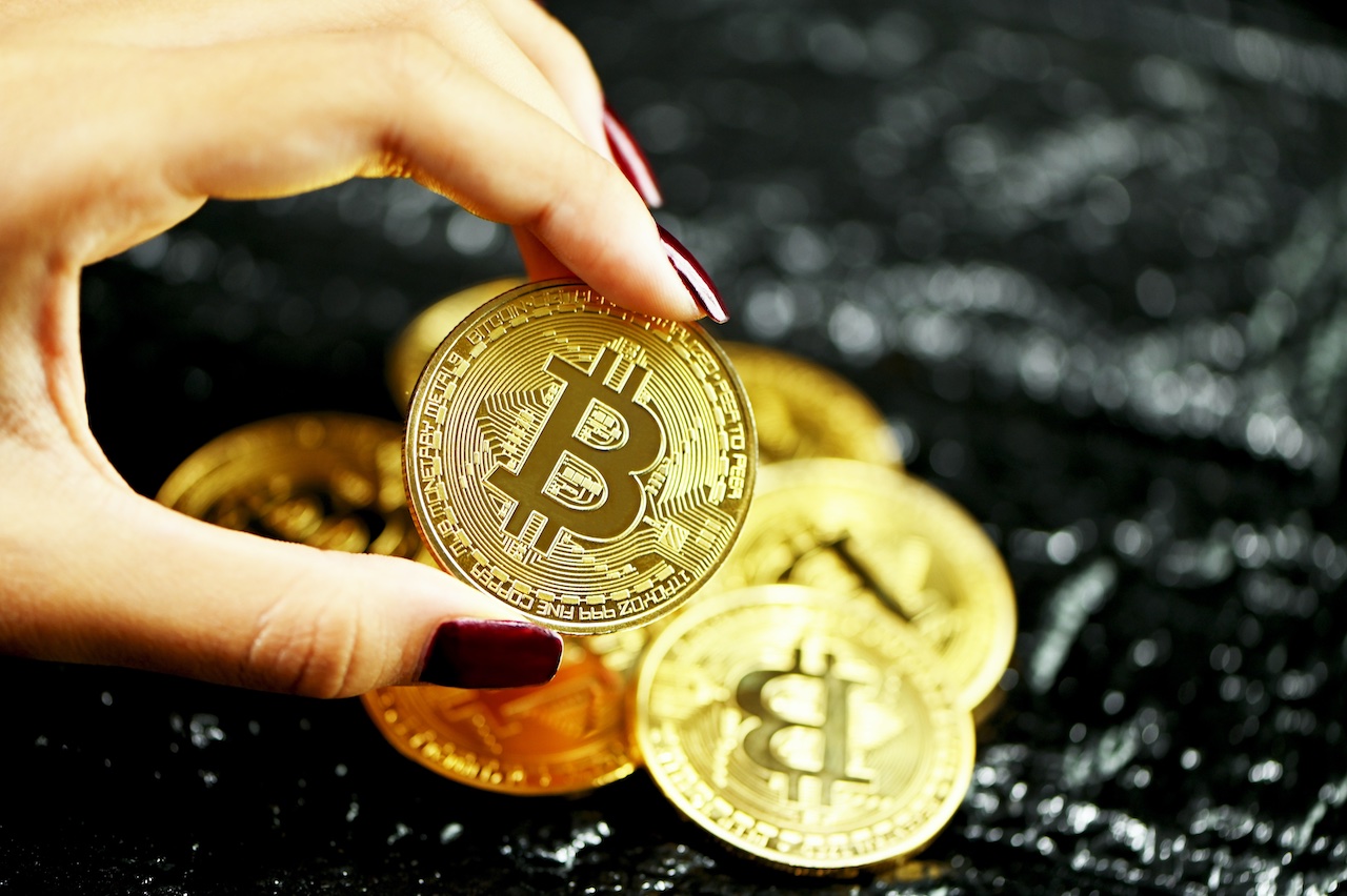El bitcoin supera los 30 mil dólares, por primera vez en 10 meses