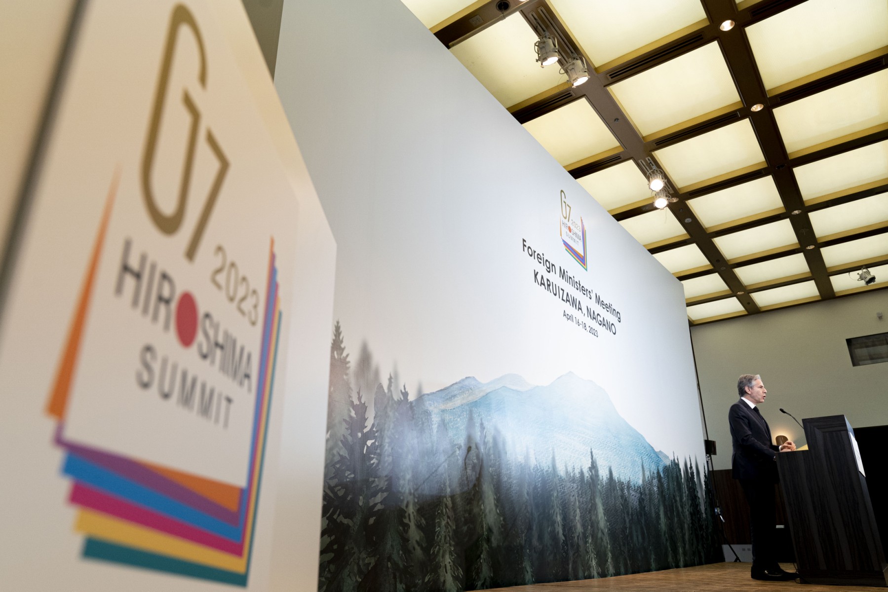 El G7 busca acelerar la eliminación de combustibles fósiles, sin nueva fecha