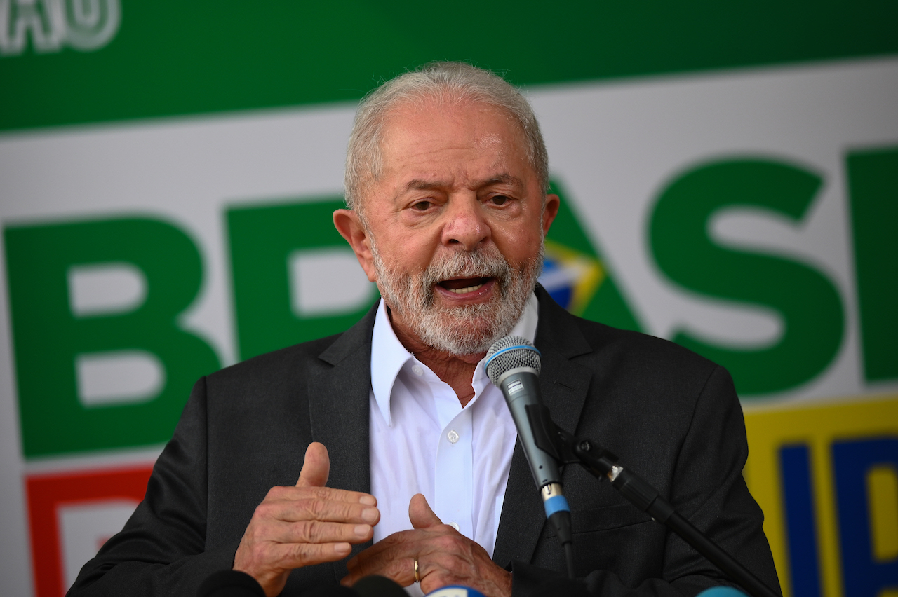 Lula anuncia proyecto para ajustar el salario mínimo por encima de la inflación