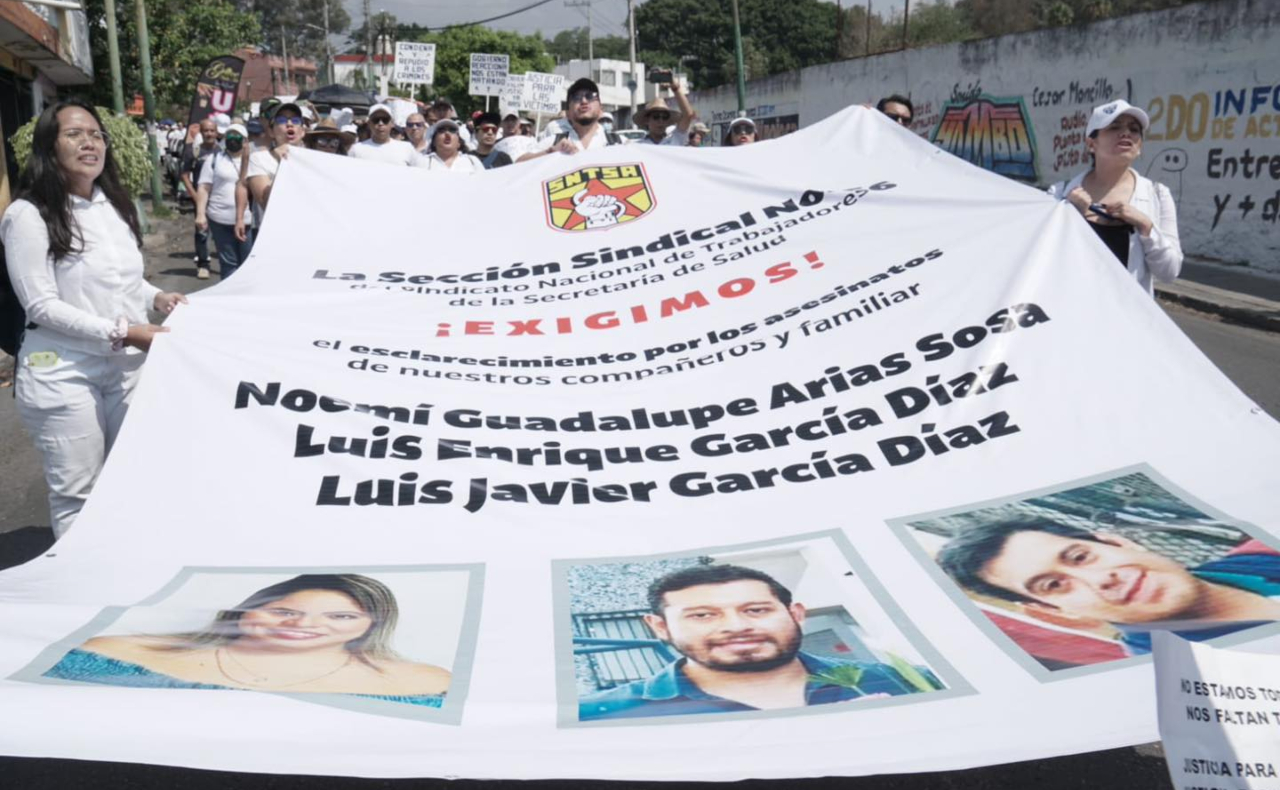 ‘Ni uno más’: Marcha en Cuernavaca exige justicia por asesinato de 3 jóvenes