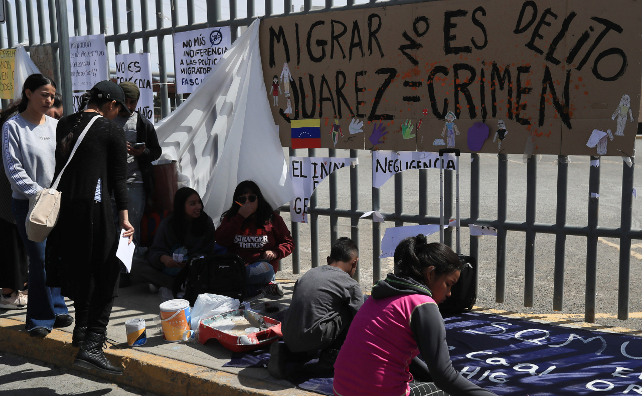 México termina proceso de repatriación de migrantes que murieron en Juárez