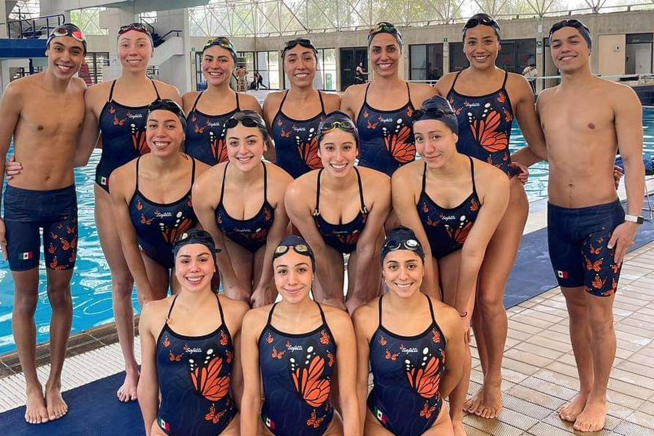 Selección mexicana de natación artística vende trajes de baño para costear sus gastos