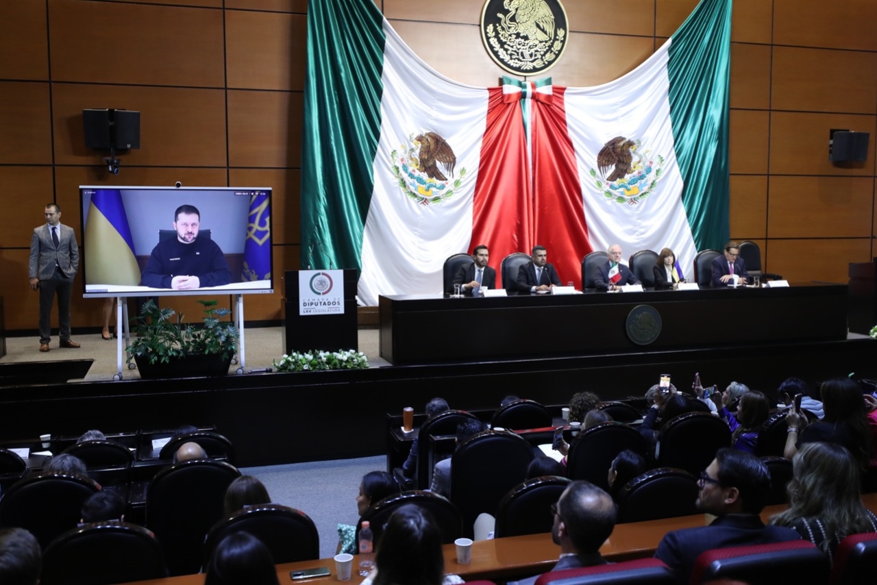 Zelenski pide a México apoyar la ‘fórmula ucraniana’ de la paz