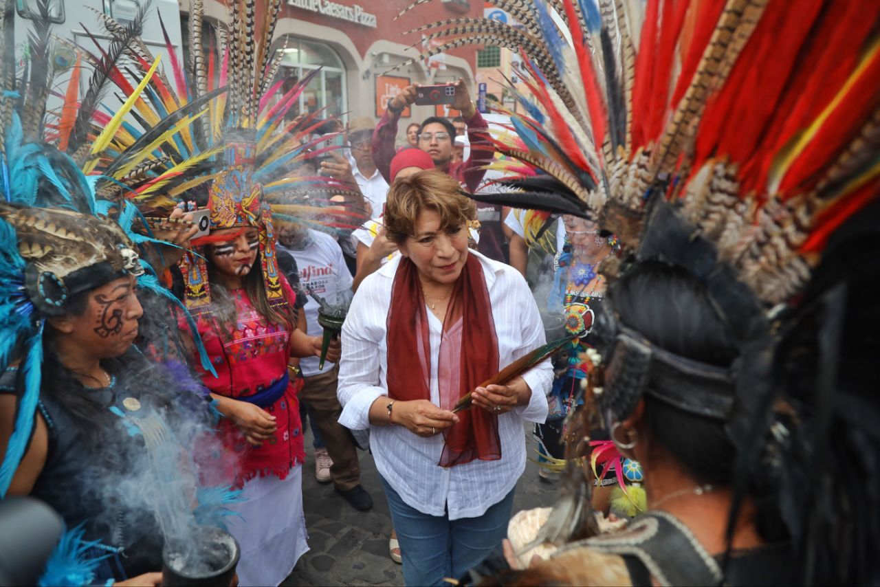 Delfina Gómez recorre 56 municipios del Edomex en la primera mitad de su campaña