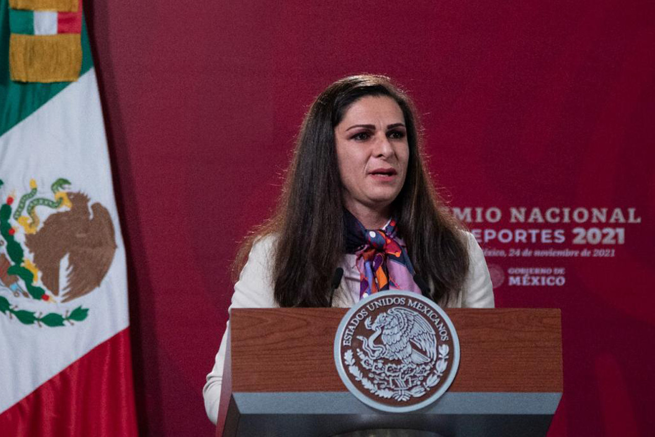 Conade desaparece la Federación Mexicana de Natación tras polémicas de Todorov