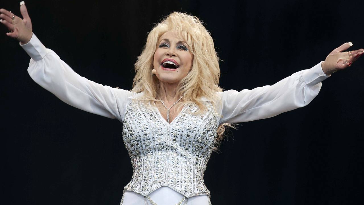 Dolly Parton reúne a varias leyendas del rock para su disco ‘Rockstar’