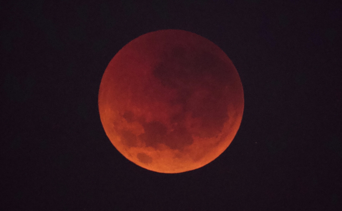 ¿Cómo y cuándo ver el eclipse de Luna de sangre?
